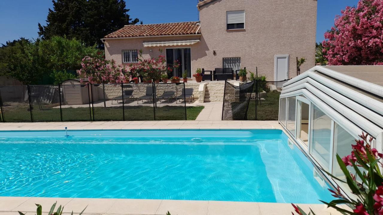 Villa Avec Plage A Pied Et Grande Piscine Sainte-Marie Exterior foto